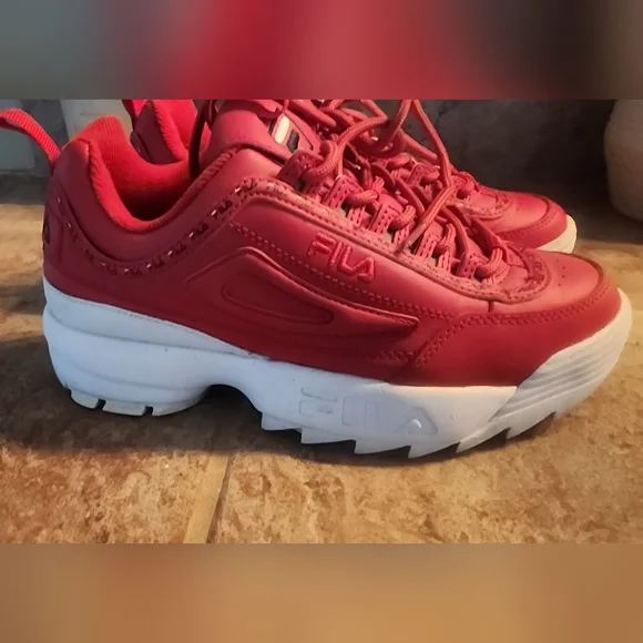 Fila Women's Chunky Low-Top Sneaker in Red and White - Picture 1 of 3